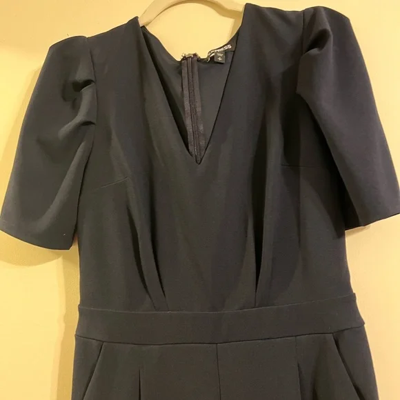 Express blue jumpsuit ruffle sleeve - Picture 5 of 10